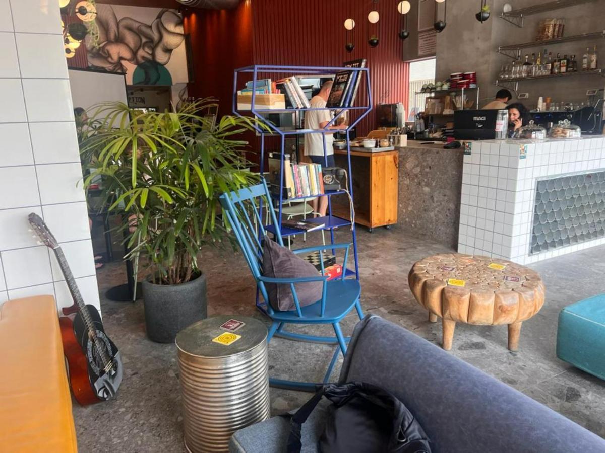 Gia Dormitory Vandrehjem Tel Aviv Eksteriør billede
